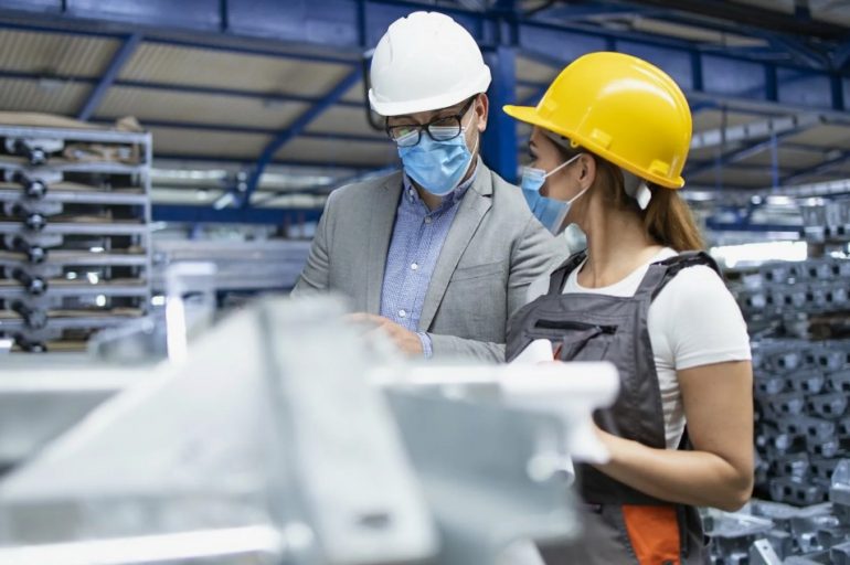 Аутсорсинг охраны труда: когда выгоднее передать функции сторонней компании